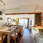 Apartment Emeraude *