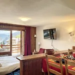 Apartment Emeraude