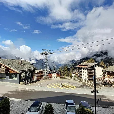 Apartament Emeraude *